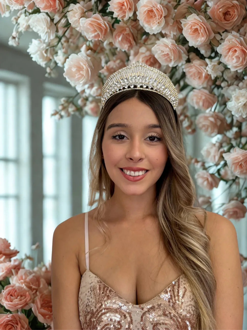 Corona Sol de Reinas – Dorada