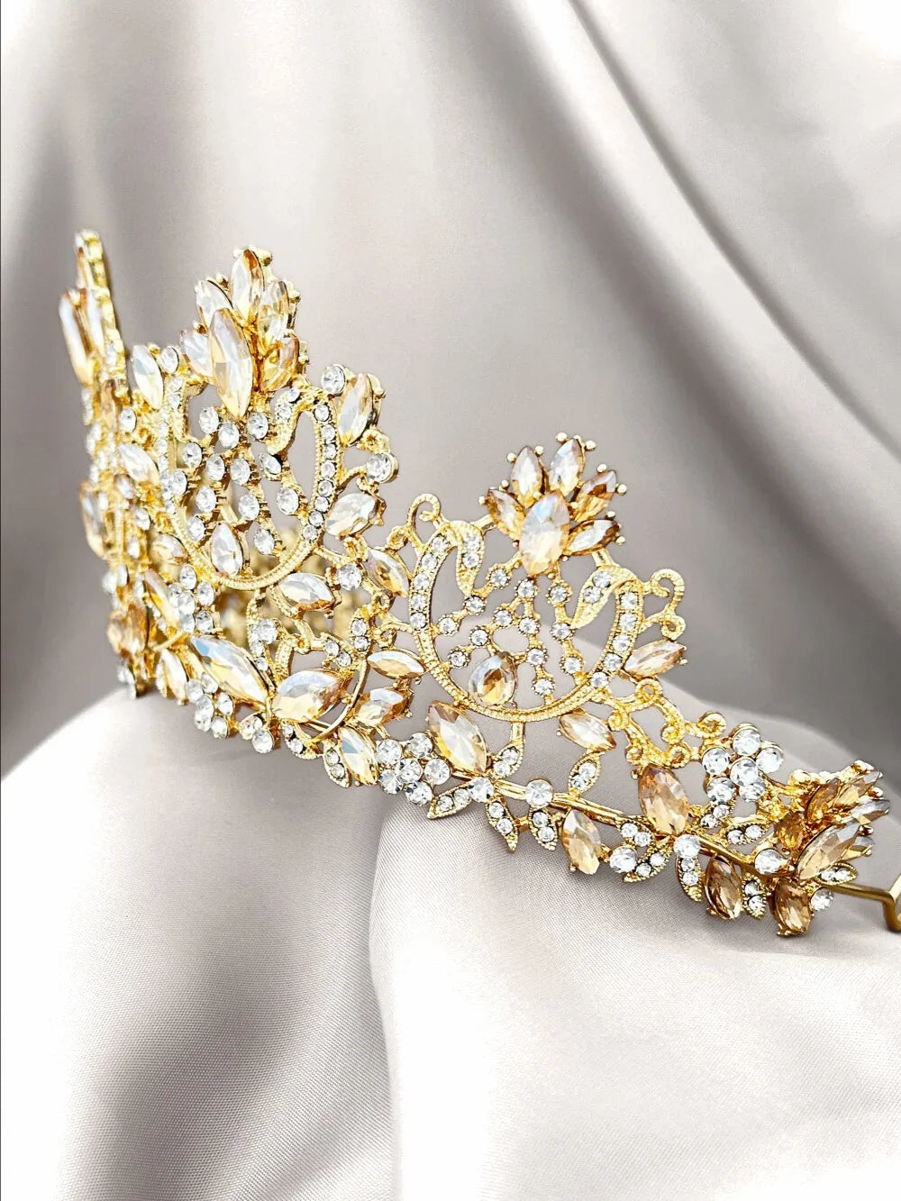 Corona Renacimiento – Champagne Gold