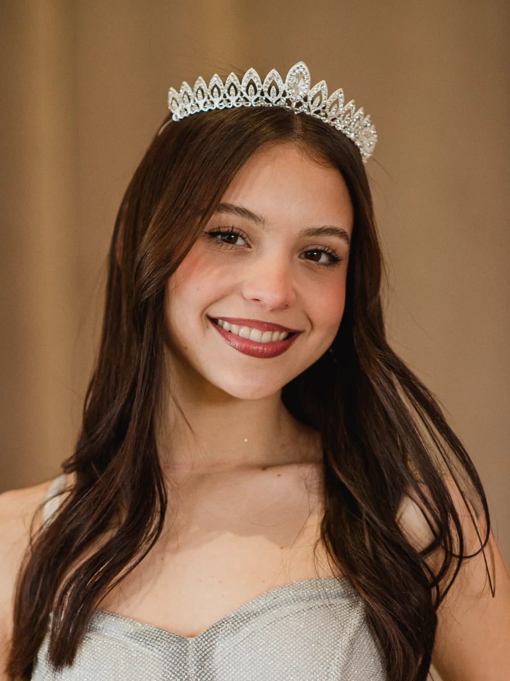 Tiara Luz Serena