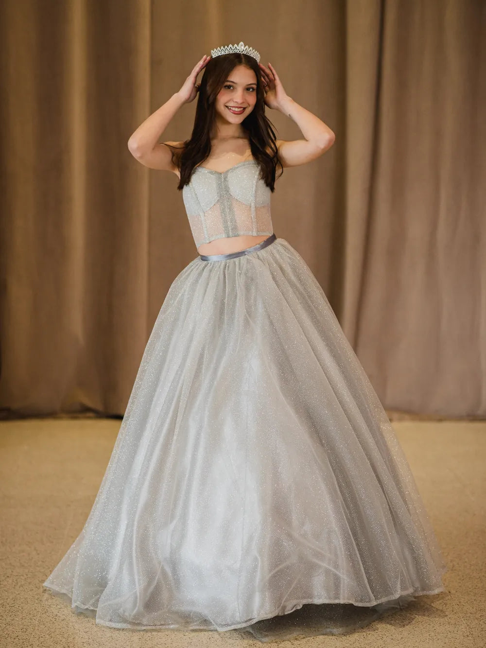 Tiara Luz Serena