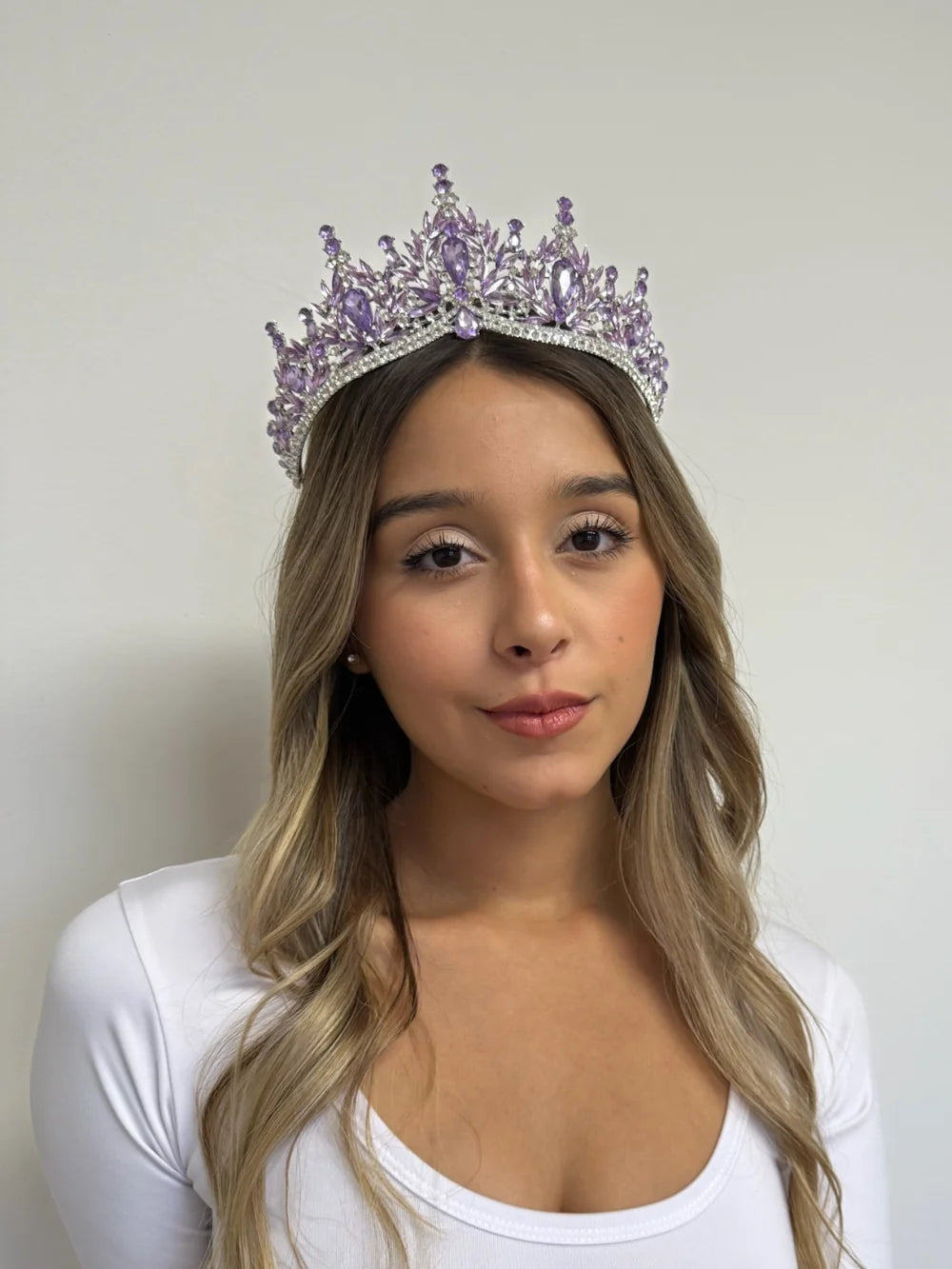 Corona Trono Celestial – Lila Boreal
