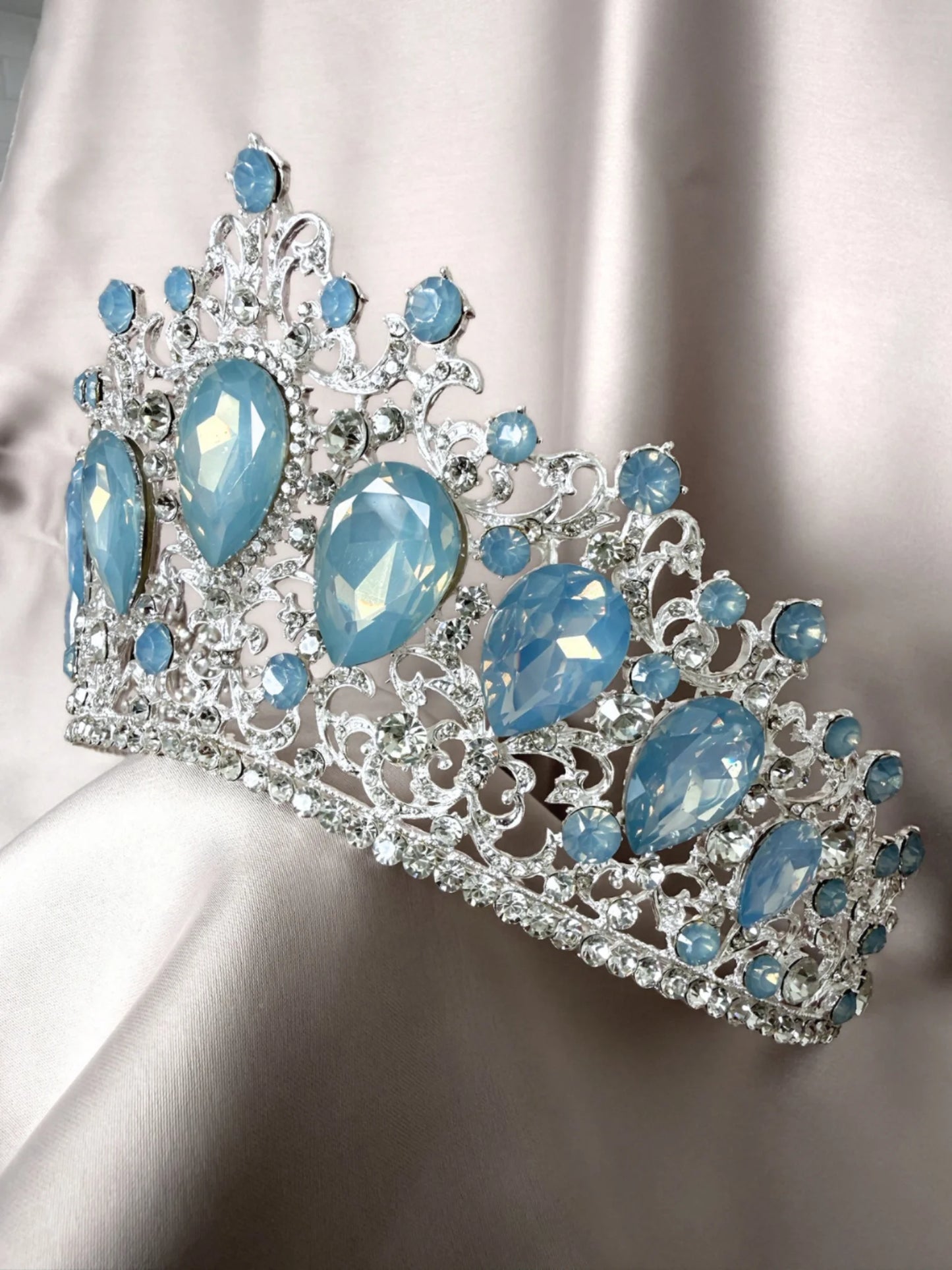 Corona Emperatriz de Cristal Celeste