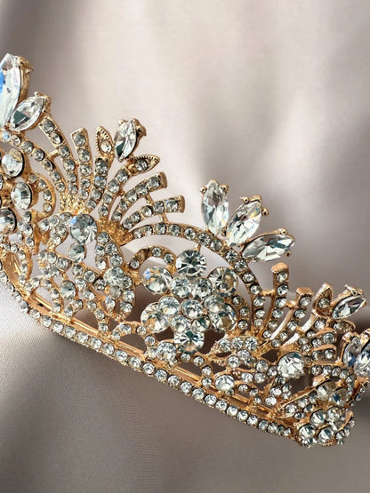 Tiara Aura Real - Dorada