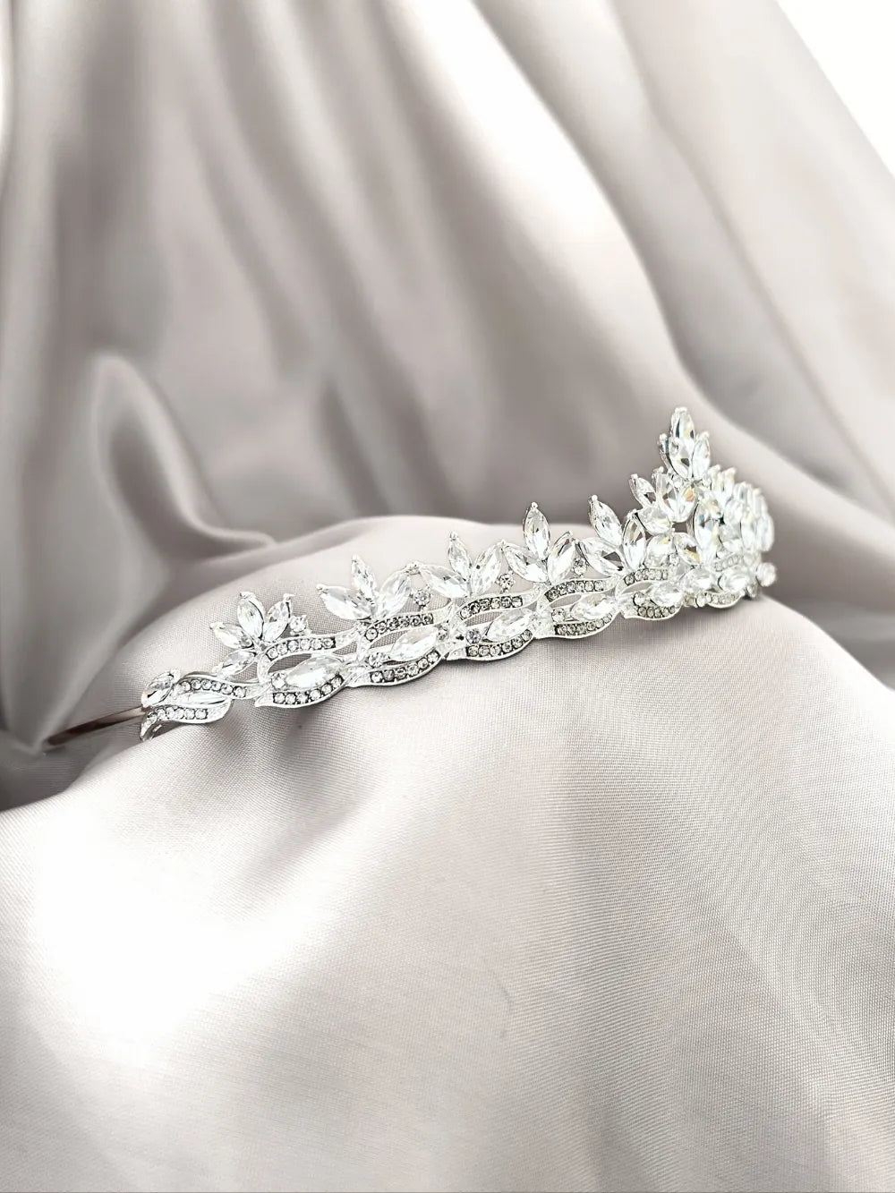 Tiara Cristal de Hielo – Plateada
