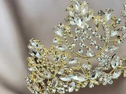 Corona Renacimiento – Oro