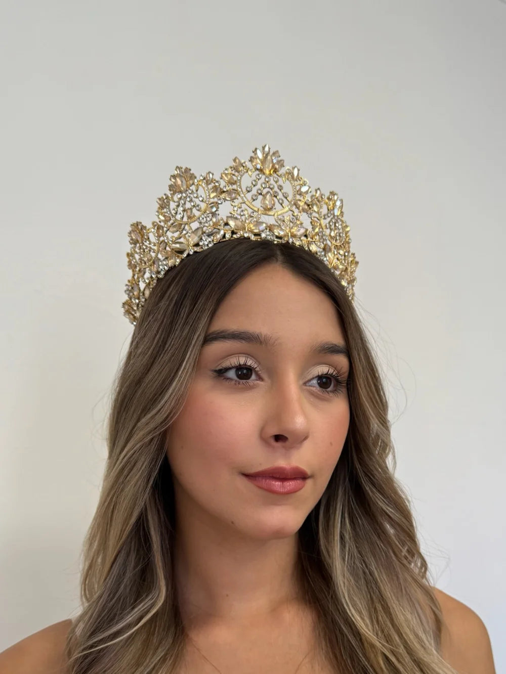 Corona Renacimiento – Champagne Gold