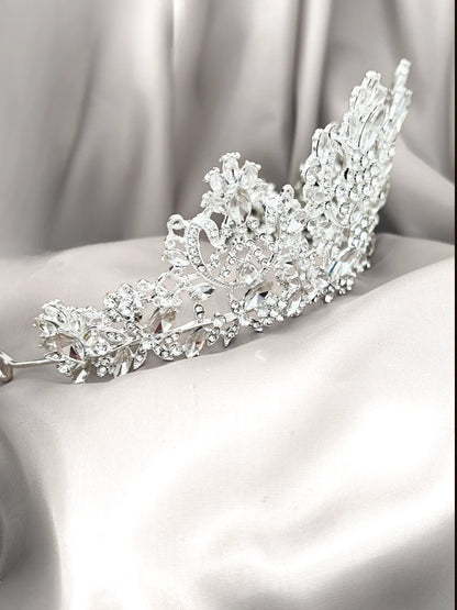 Corona Renacimiento – Cristal Plateado