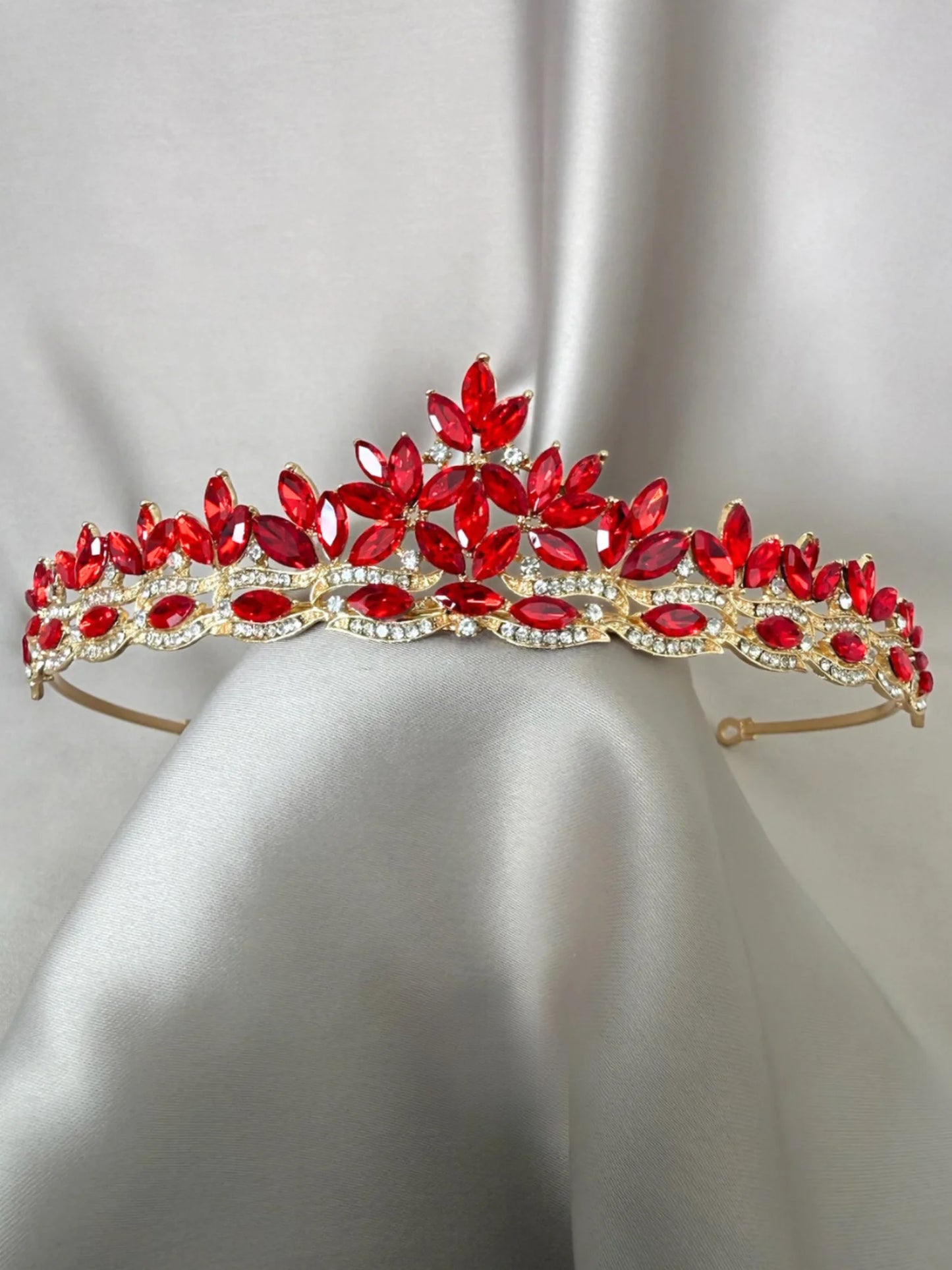Tiara Cristal de Hielo Rojo Rubí