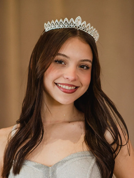 Tiara Luz Serena