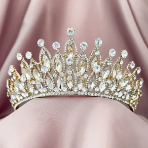 Corona cumbre real para novias y 15 años